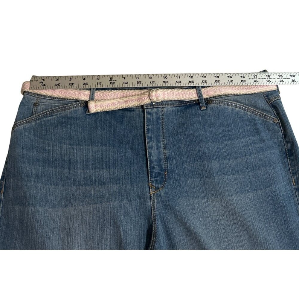 Gloria Vanderbilt Womens Skimmer Jean Shorts W/Belt Size 16 Light Wash Denim - Picture 5 of 7